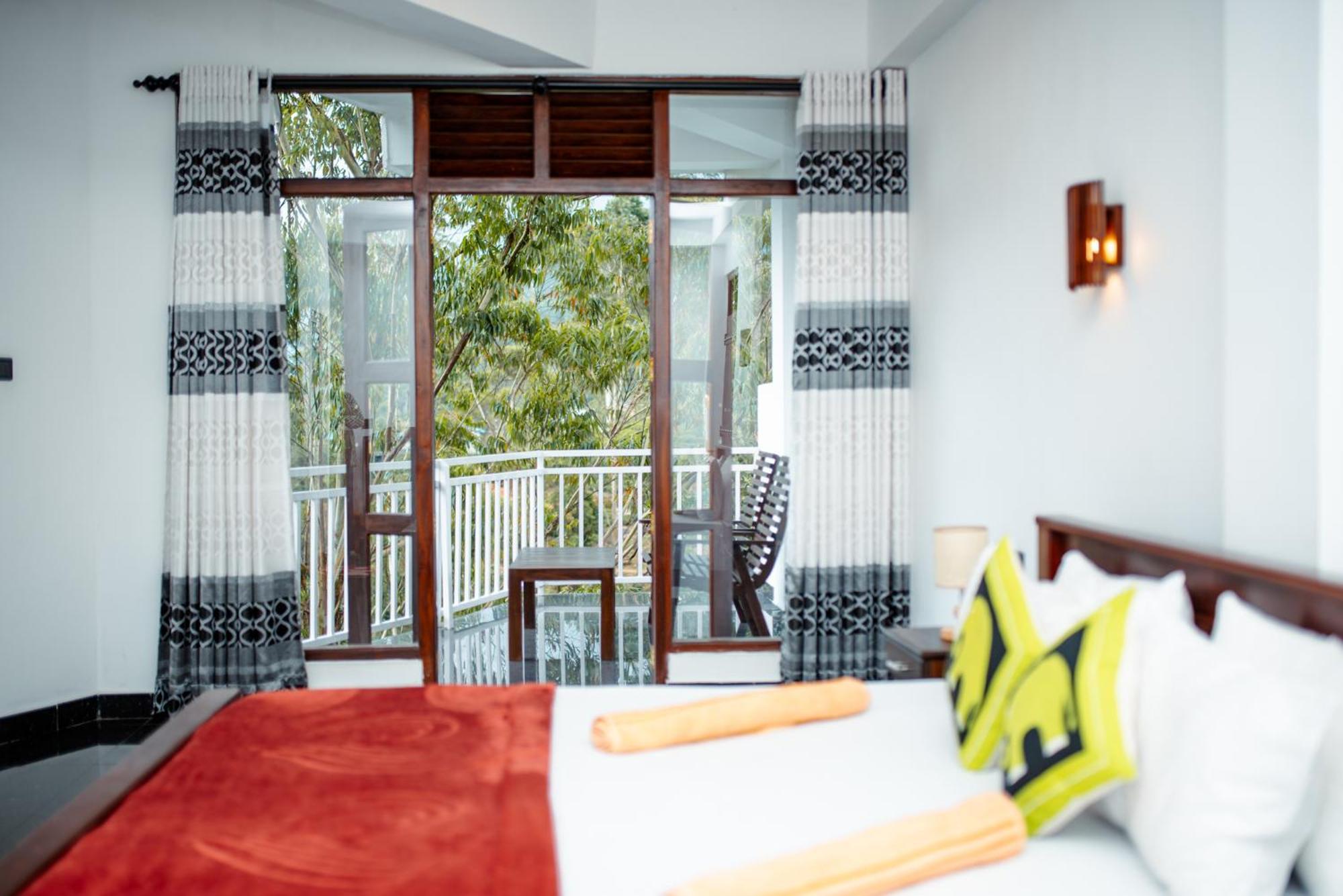 Adams Peak Inn Nallathanniya Kültér fotó