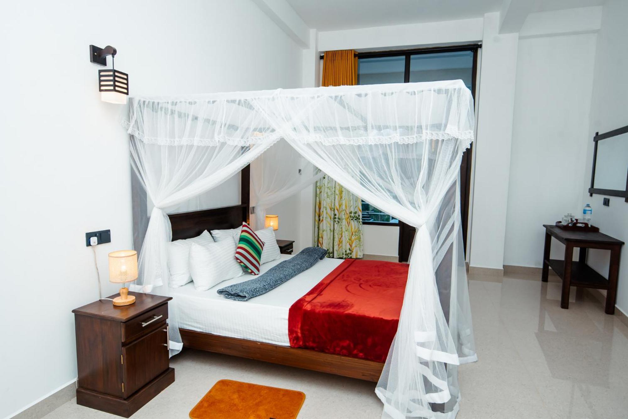 Adams Peak Inn Nallathanniya Kültér fotó
