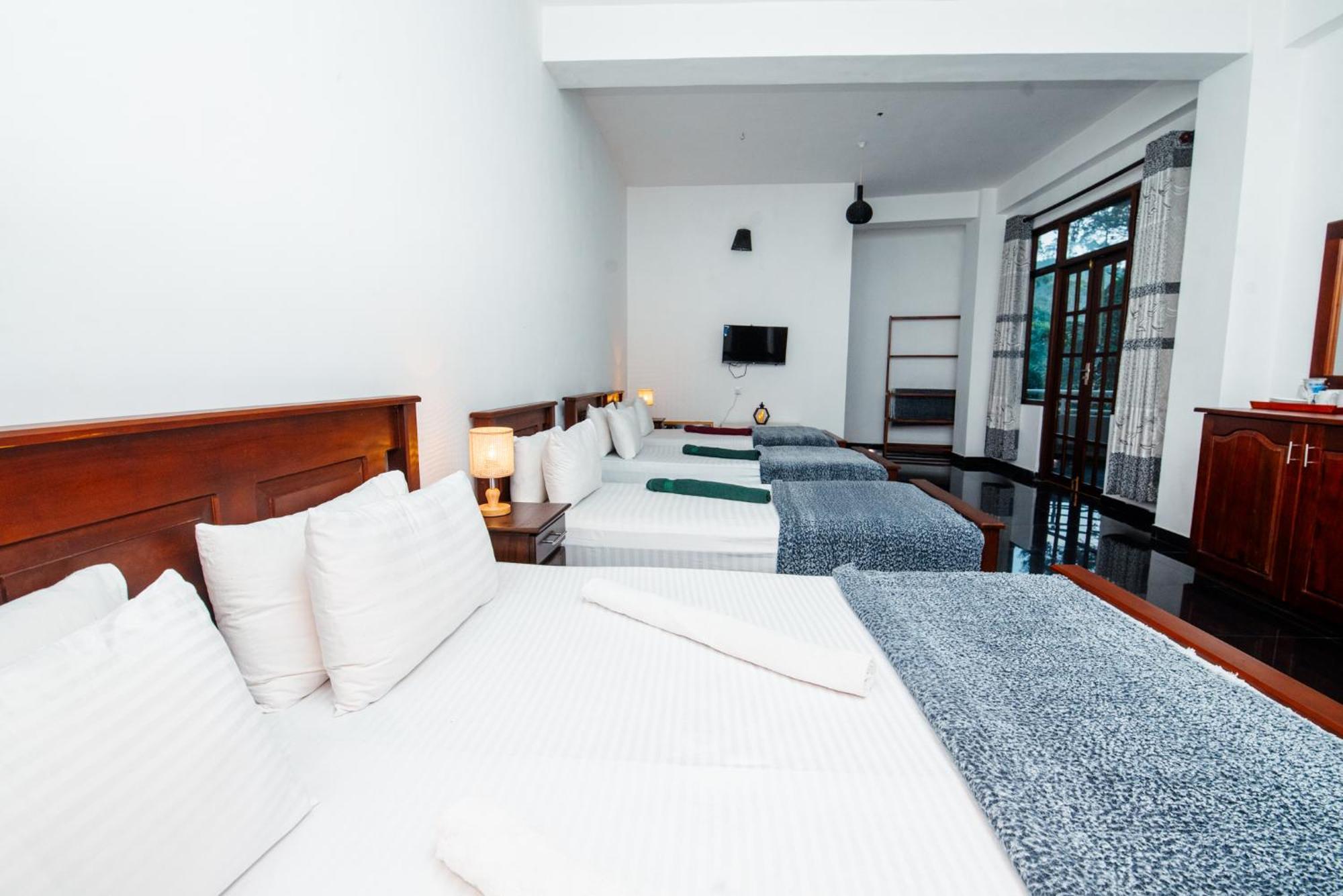 Adams Peak Inn Nallathanniya Kültér fotó