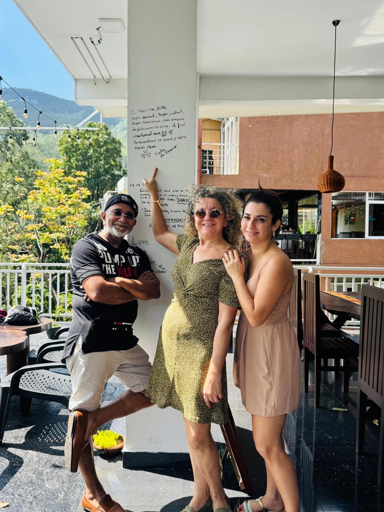 Adams Peak Inn Nallathanniya Kültér fotó
